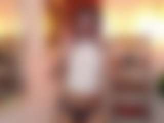 Show in cam erotica live di Celeste-Hills