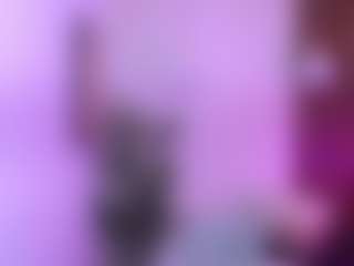 Live cam show with Celeste-Hills - Skinny on hotwifechat.live