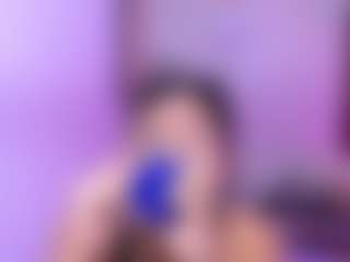 Live cam show with Celeste-Hills - Body Massage on SpankPalCams