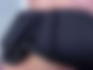 chiarafustox's Live Sex Cam Show