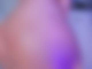 chiarafustox's Live Sex Cam Show