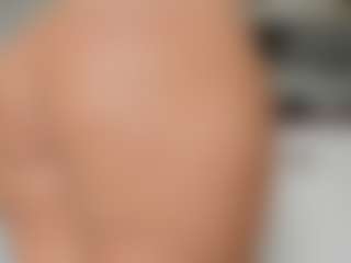 chiarafustox's Live Sex Cam Show