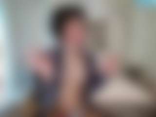 Live cam show with Key-miles - Small Tits on hrnylive.com