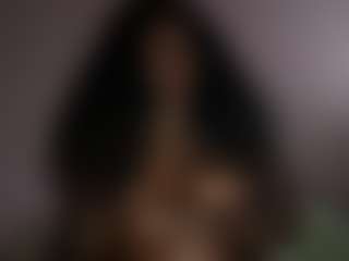 Heavensbbys's Live Sex Cam Show