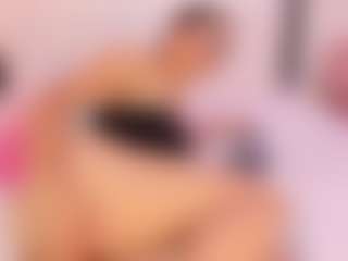 Live cam show with Kaylavillalobos - Cute on Camming Site