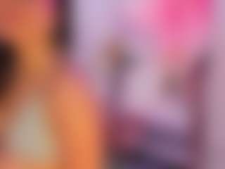 Live cam show with Kaylavillalobos - Fingering on SpankPalCams