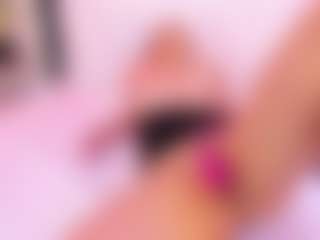 Live cam show with Kaylavillalobos - Doggy on Camsoda