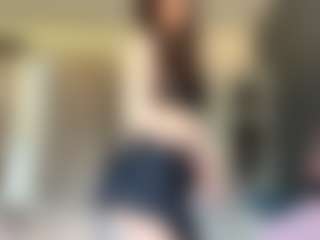 Live cam show with KimberMozo - Public on Soda Cam
