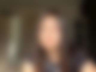 Live-camshow met KimberMozo - Public op Camsoda