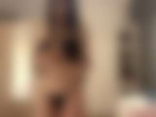 Live cam show with KimberMozo - Bedroom on Camsoda