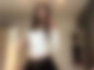Live cam show with KimberMozo - Teen (18+) on Camsoda
