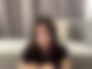 Live cam show with KimberMozo - Twerk Latina on Camiplay Live