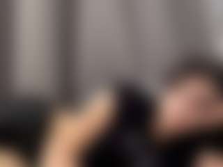 Live cam show with KimberMozo - Erotic Dance on CSO-WL