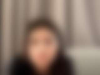 Live cam show with KimberMozo - Teen (18+) on camtv