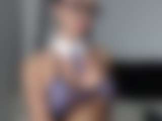 Live cam show with Layla12a - New Big Tits on SquirtSoMuch