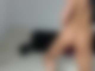 Layla12a's Live Sex Cam Show
