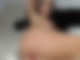 Layla12a's Live Sex Cam Show