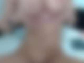 Layla12a's Live Sex Cam Show