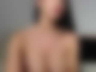 Layla12a's Live Sex Cam Show