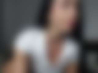 Live cam show with Layla12a - Lesbian on Soda Cam