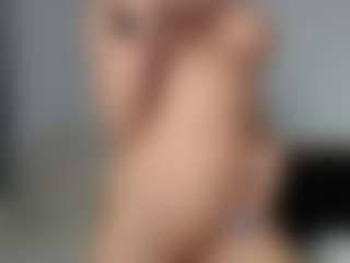 Layla12a's Live Sex Cam Show