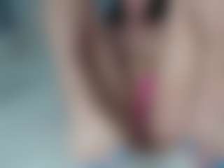 Layla12a's Live Sex Cam Show