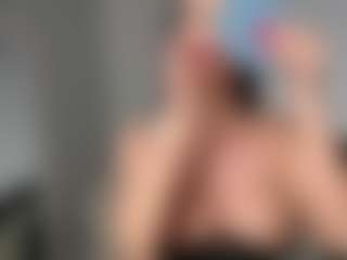 Layla12a's Live Sex Cam Show