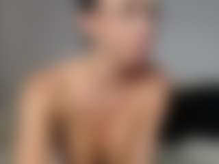 Layla12a's Live Sex Cam Show