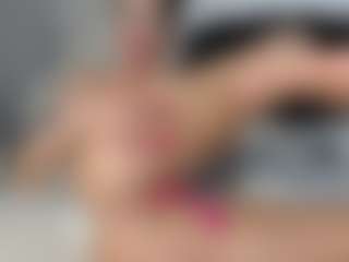 Layla12a's Live Sex Cam Show