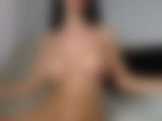 Layla12a's Live Sex Cam Show