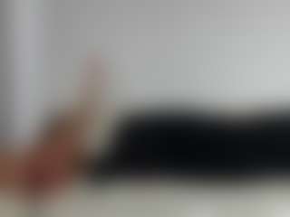 Layla12a's Live Sex Cam Show