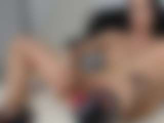 Layla12a's Live Sex Cam Show