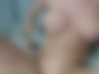 Layla12a's Live Sex Cam Show