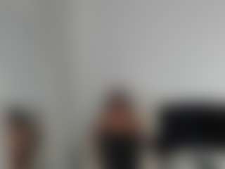 Live cam show with Layla12a - Skinny on live18s.com