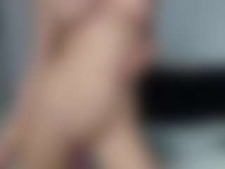 Layla12a's Live Sex Cam Show
