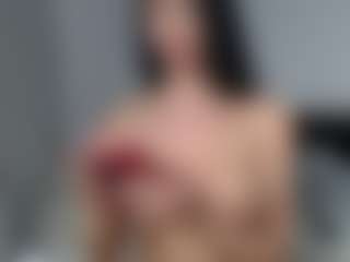 Layla12a's Live Sex Cam Show