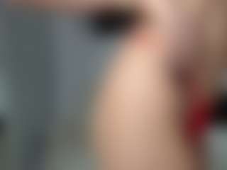Layla12a's Live Sex Cam Show