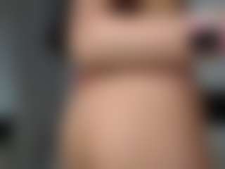 Layla12a's Live Sex Cam Show