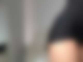 Layla12a's Live Sex Cam Show