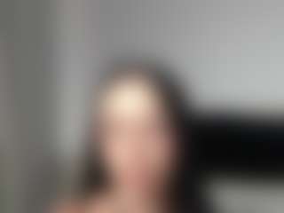 Layla12a's Live Sex Cam Show