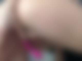 Layla12a's Live Sex Cam Show