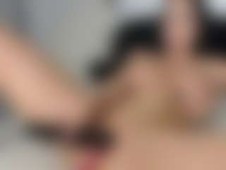 Layla12a's Live Sex Cam Show