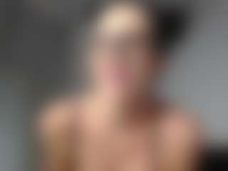 Layla12a's Live Sex Cam Show