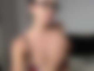 Layla12a's Live Sex Cam Show