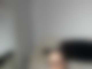 Layla12a's Live Sex Cam Show