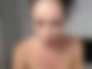 Layla12a's Live Sex Cam Show