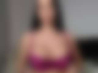 Layla12a's Live Sex Cam Show