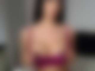 Layla12a's Live Sex Cam Show