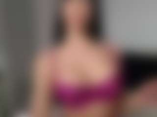 Layla12a's Live Sex Cam Show