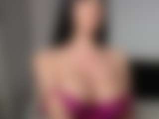 Layla12a's Live Sex Cam Show